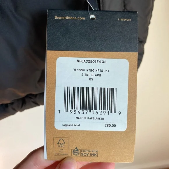 NEW with Tags North Face Women’s 1996 Retro Nuptse Jacket ( Size XS ) - Picture 10 of 11